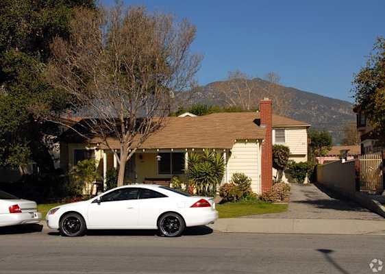 Colorado Cottages property